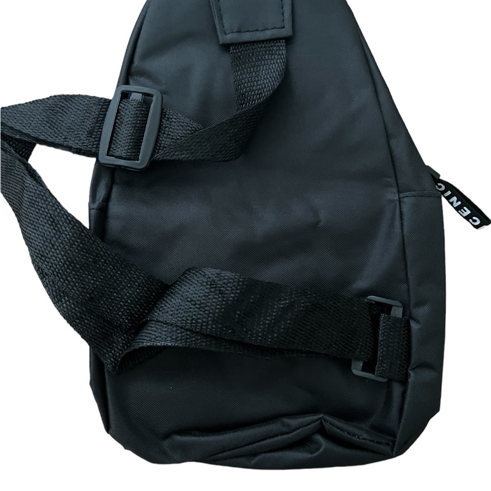 Quality durable chest bag, travel bag - Picture 2 of 2